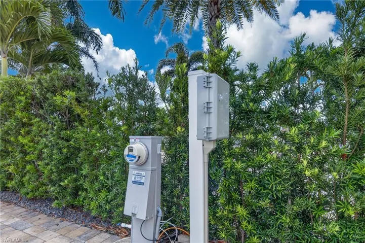 930 High Tide Ln, Fort Myers Beach, Florida 33931