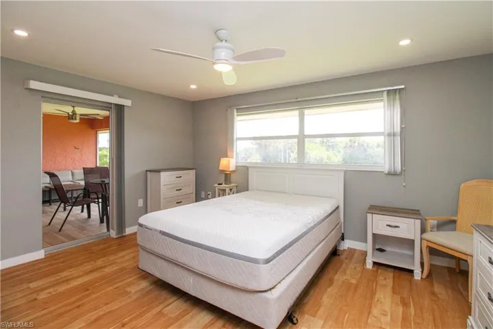 600 Valley Stream Dr F9, Naples, Florida 34113