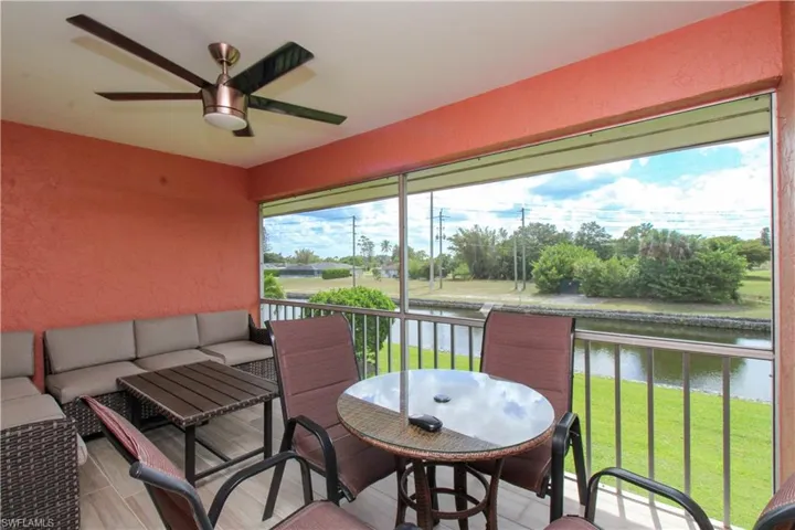 600 Valley Stream Dr F9, Naples, Florida 34113