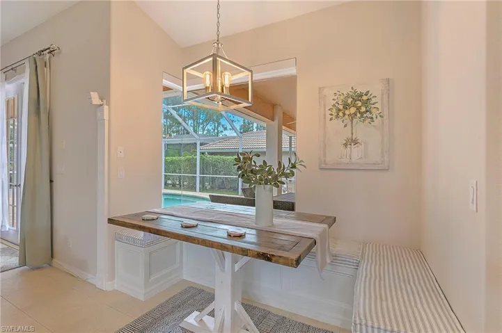 1032 Tivoli Ln, Naples, Florida 34104