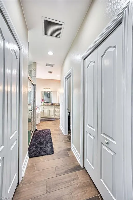 4609 Santiago LN, Bonita Springs, FL 34134,225063648