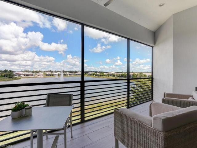 Screened lanai with fountain and lake views
