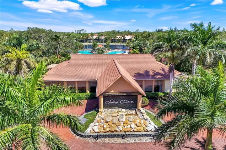 1972 Cascades Dr 4, Naples, Florida 34112