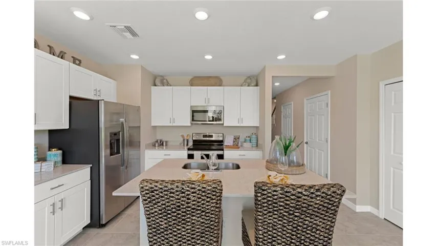 4272  Canova  CT, North Fort Myers, FL 33917
