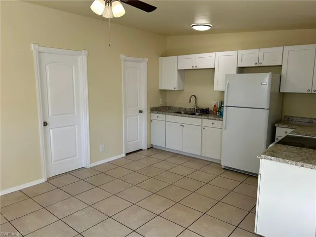 1107/1111  7th  WAY, North Fort Myers, FL 33903
