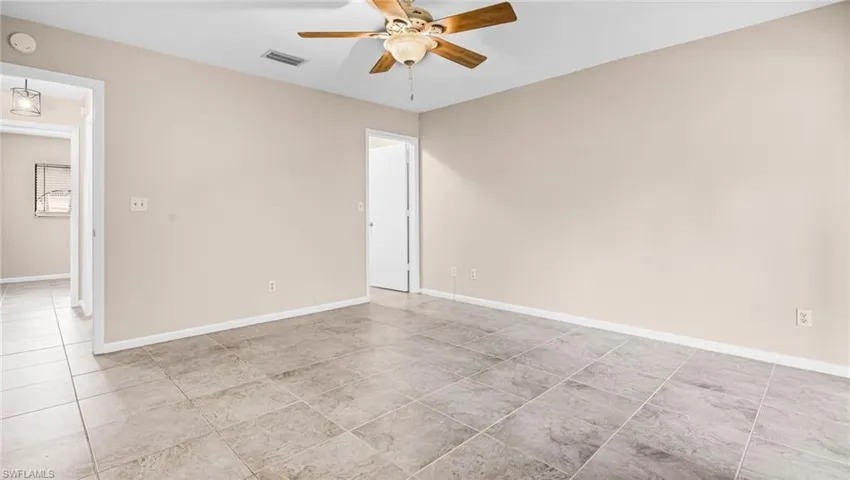 11258  La Coruna  LN, Bonita Springs, FL 34135