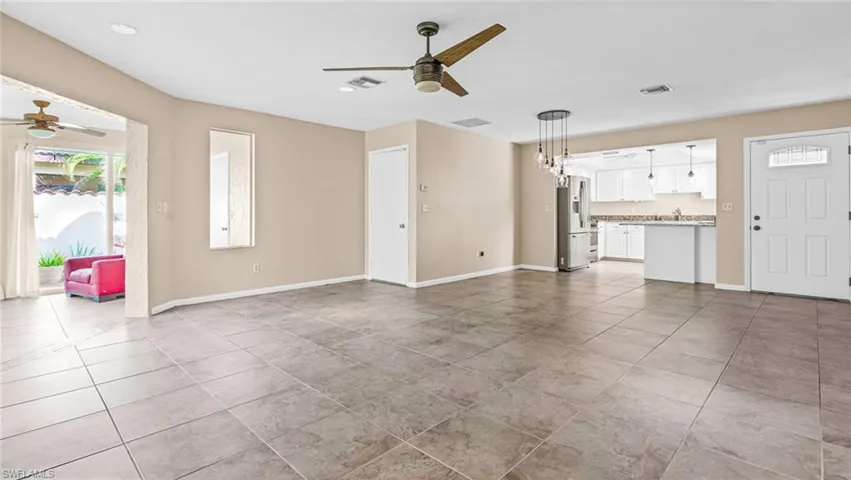 Spacious and bright living areas