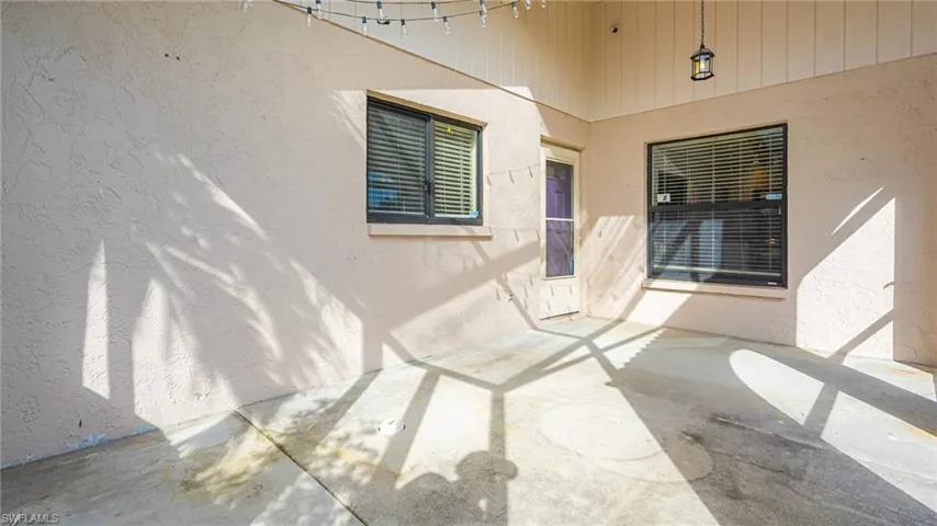 Large front entry/patio