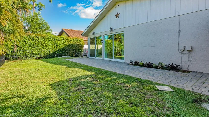 11258  La Coruna  LN, Bonita Springs, FL 34135