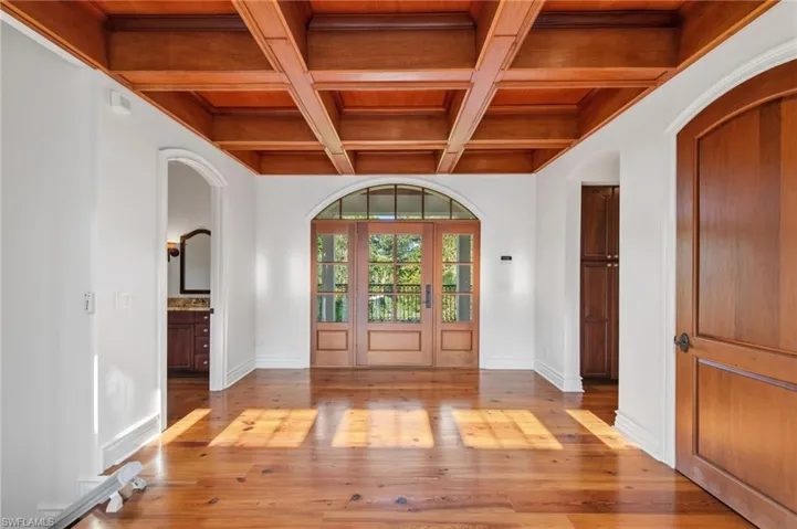 16475/95  Captiva  DR, Captiva, FL 33924