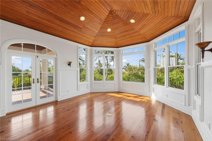 16475/95  Captiva  DR, Captiva, FL 33924