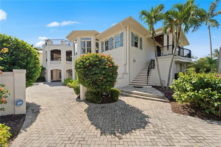 16475/95  Captiva  DR, Captiva, FL 33924