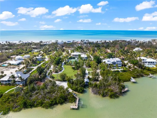 16475/95  Captiva  DR, Captiva, FL 33924