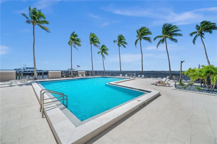 1900 Virginia Ave 902, Fort Myers, Florida 33901