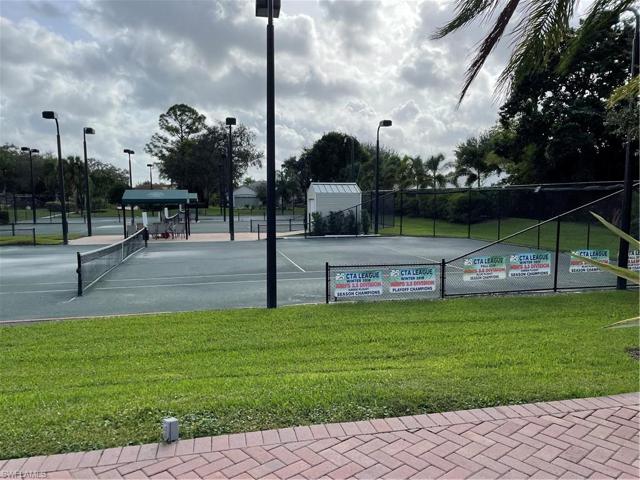 Tennis/Pickleball Courts at Club