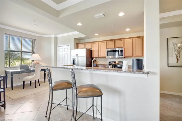 9820  Giaveno  CIR, Naples, FL 34113