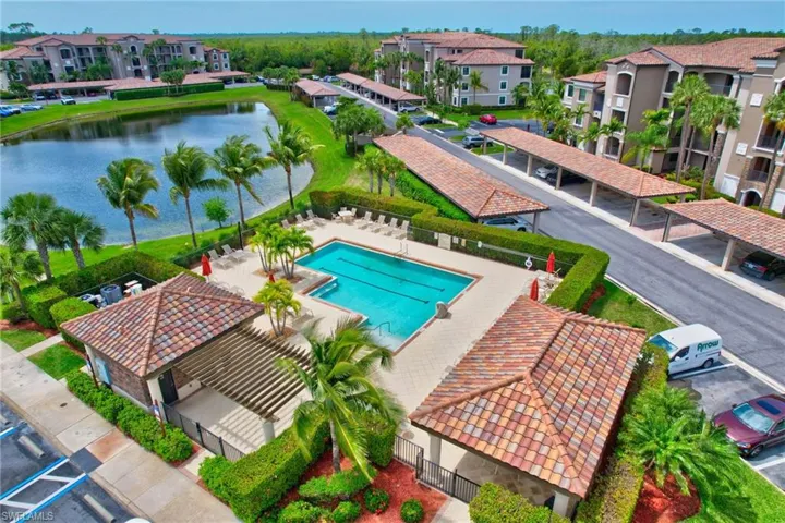 9820  Giaveno  CIR, Naples, FL 34113