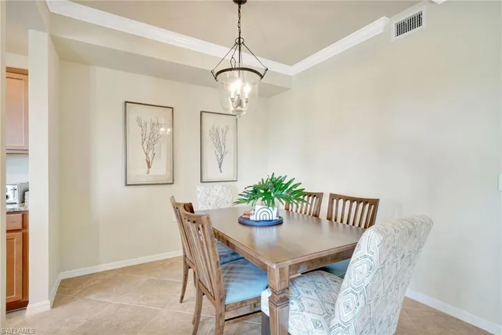9820  Giaveno  CIR, Naples, FL 34113