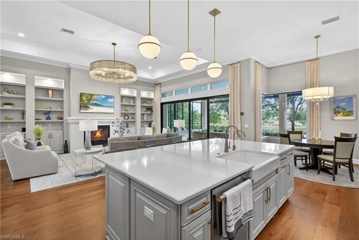 8709 Cavano St, Naples, Florida 34119