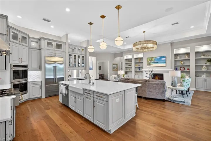 8709 Cavano St, Naples, Florida 34119