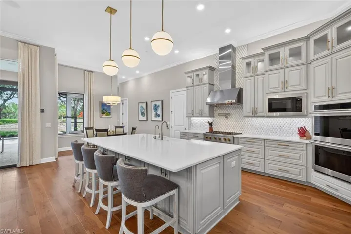 8709 Cavano St, Naples, Florida 34119