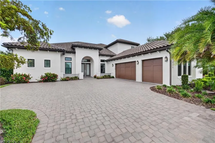 8709 Cavano St, Naples, Florida 34119
