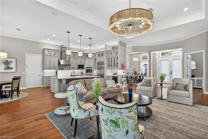 8709 Cavano St, Naples, Florida 34119