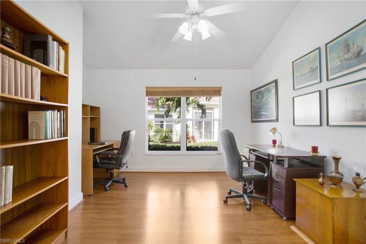 5889  Northridge  DR, Naples, FL 34110