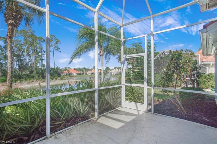 5889  Northridge  DR, Naples, FL 34110
