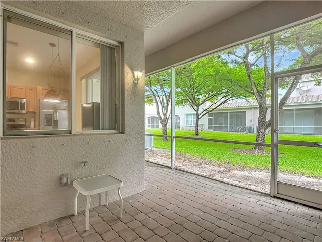 10043  Salina  ST, Fort Myers, FL 33905