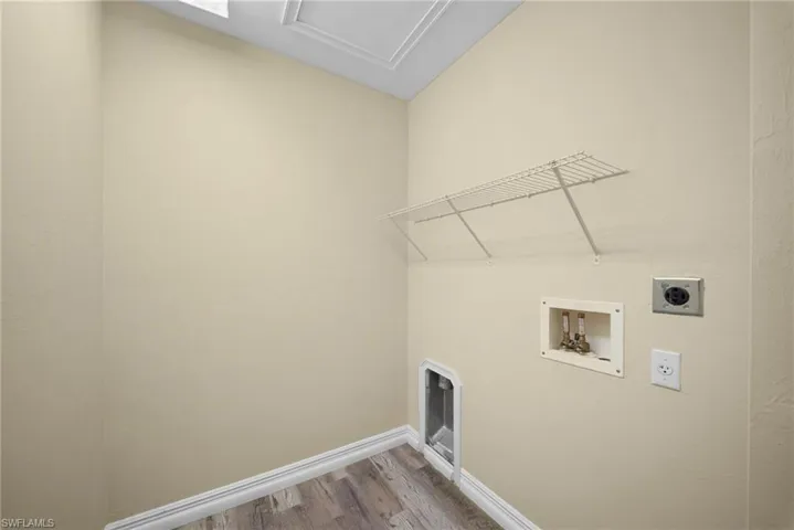 3940 Pomodoro Cir 303, Cape Coral, Florida 33909