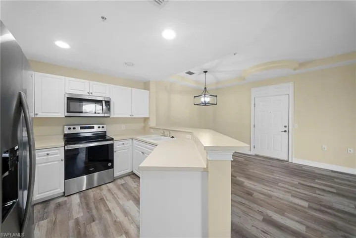 3940 Pomodoro Cir 303, Cape Coral, Florida 33909