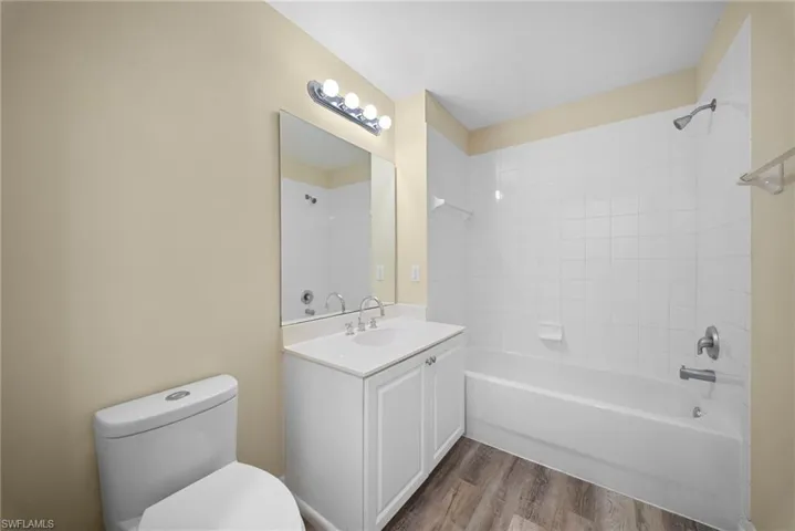 3940 Pomodoro Cir 303, Cape Coral, Florida 33909
