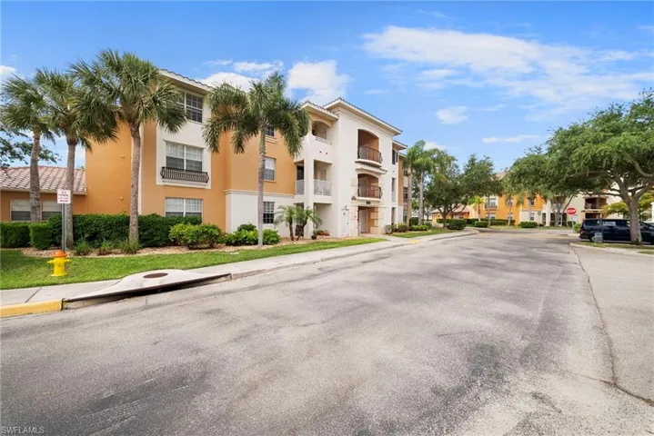 3940 Pomodoro Cir 303, Cape Coral, Florida 33909