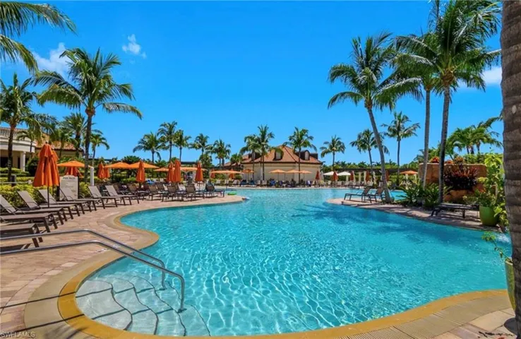 9727 Acqua Ct 434, Naples, Florida 34113