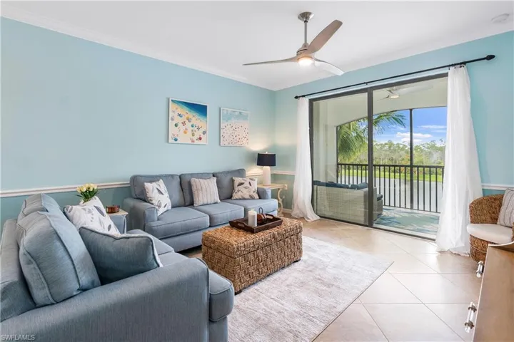 9727 Acqua Ct 434, Naples, Florida 34113