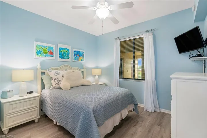 9727 Acqua Ct 434, Naples, Florida 34113