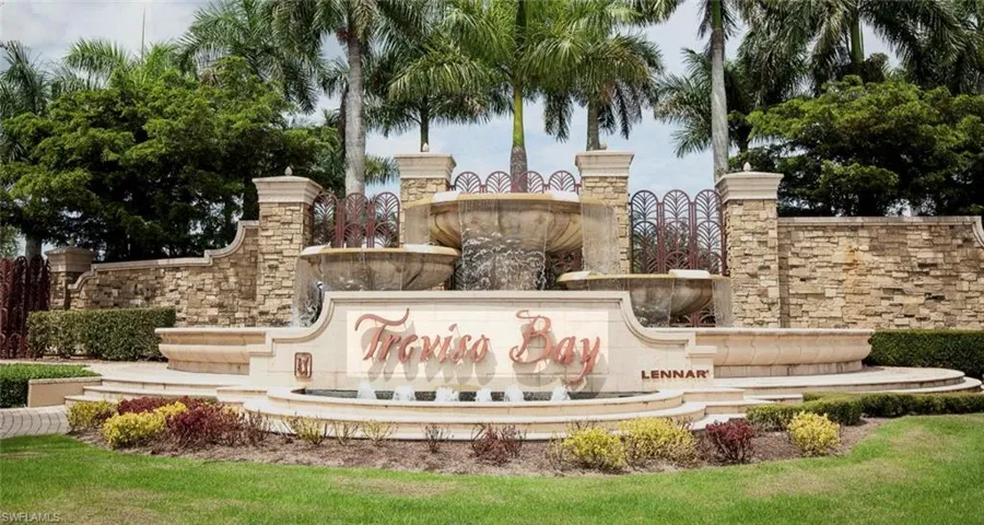 9727 Acqua Ct 434, Naples, Florida 34113