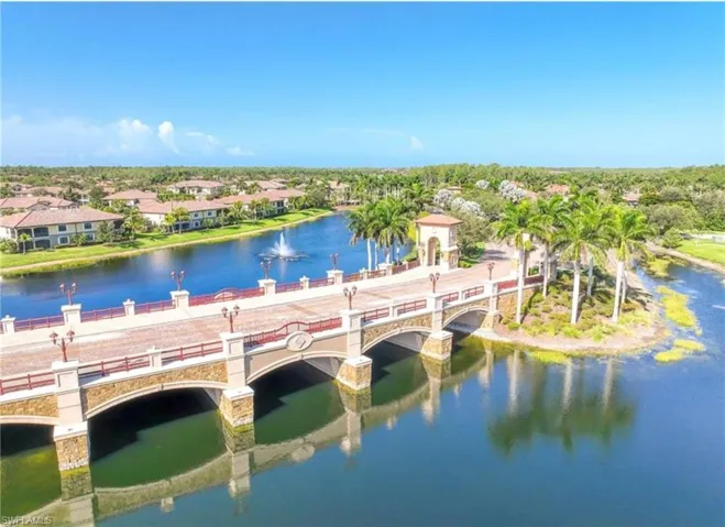 9727 Acqua Ct 434, Naples, Florida 34113