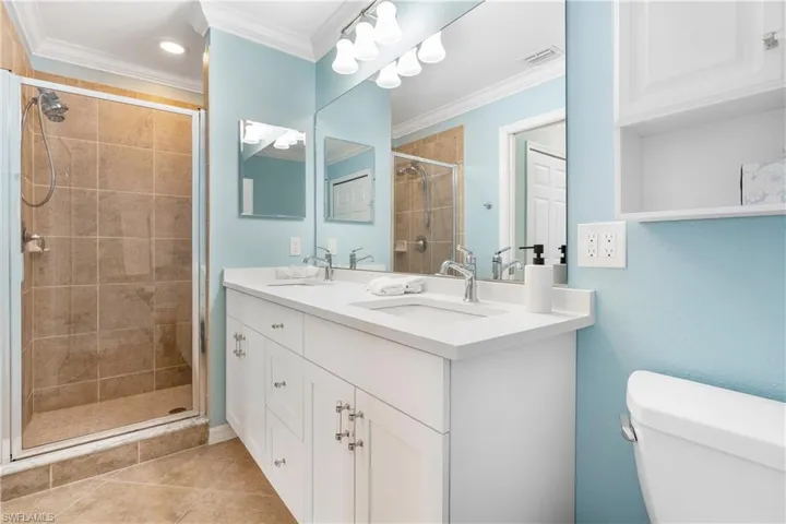 9727 Acqua Ct 434, Naples, Florida 34113