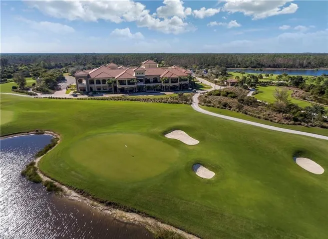 9727 Acqua Ct 434, Naples, Florida 34113