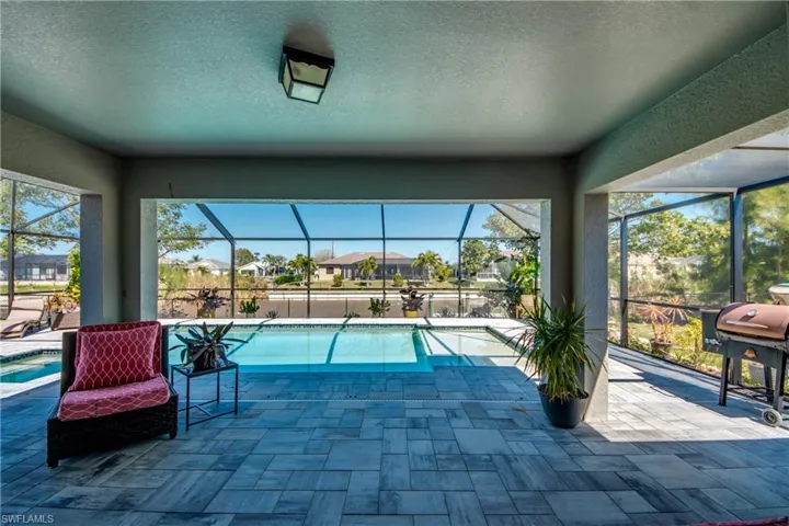 Beautifully Paved Lanai
