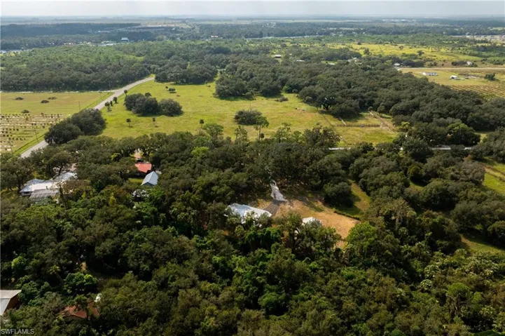 2360  Old N River  RD, Labelle, FL 33935