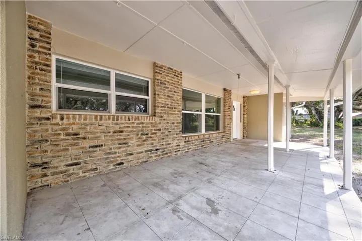 2360  Old N River  RD, Labelle, FL 33935
