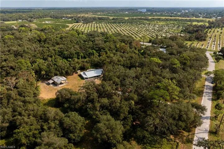 2360  Old N River  RD, Labelle, FL 33935