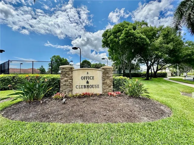 14511 Jekyll Island Ct, Naples, Florida 34119