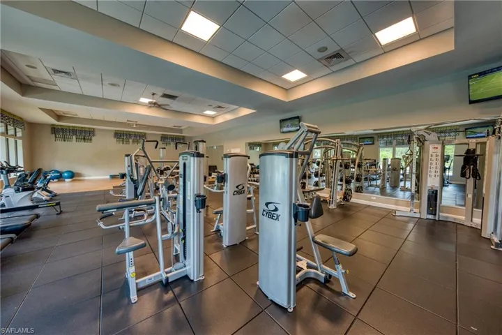 4366  Bismark  WAY, Naples, FL 34119