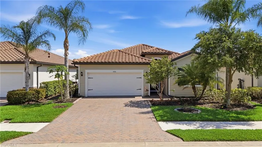 4366  Bismark  WAY, Naples, FL 34119