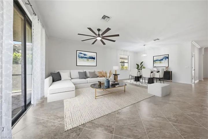 4366  Bismark  WAY, Naples, FL 34119