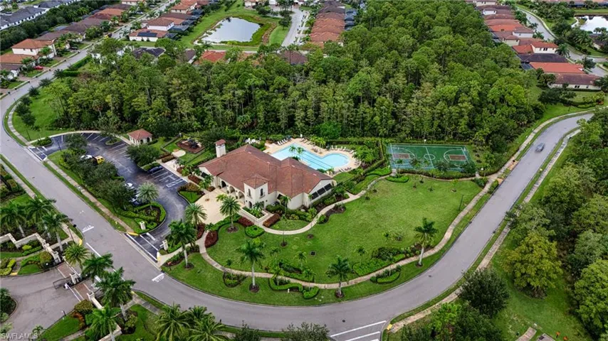 4366  Bismark  WAY, Naples, FL 34119